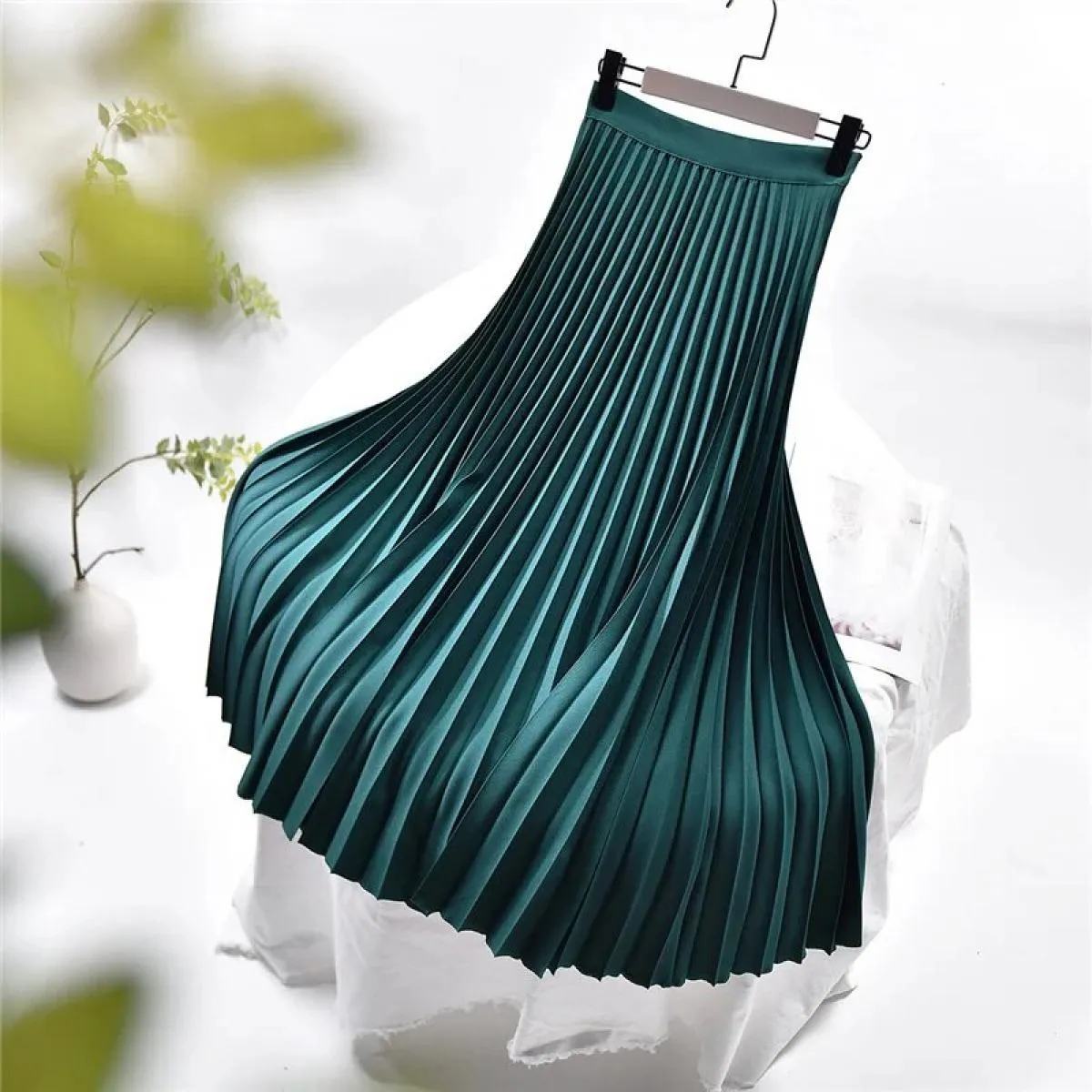 Gonna lunga in twill a pieghe con settore elegante da donna con fodera in chiffon Gonne lunghe bianche con cerniera laterale a v
